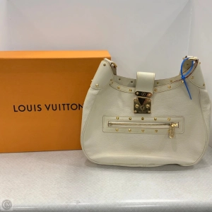 Handbag Luxury Designer By Louis Vuitton, Size: Large