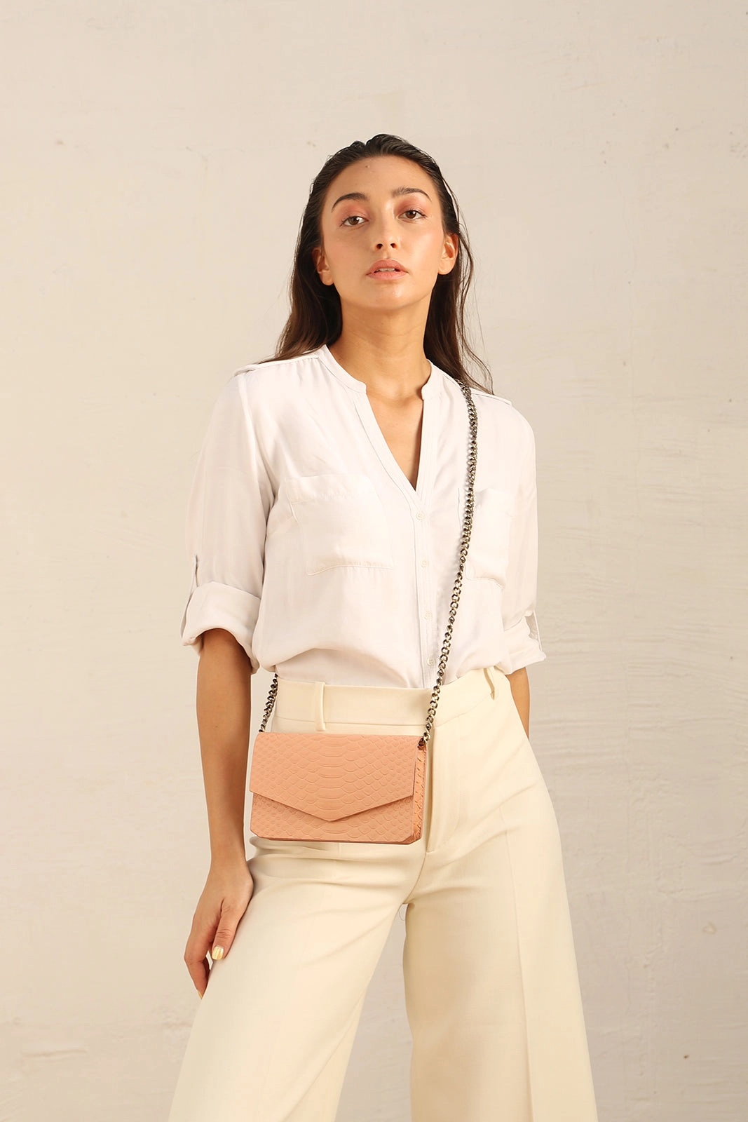 INES - Salmon embossed (VP)