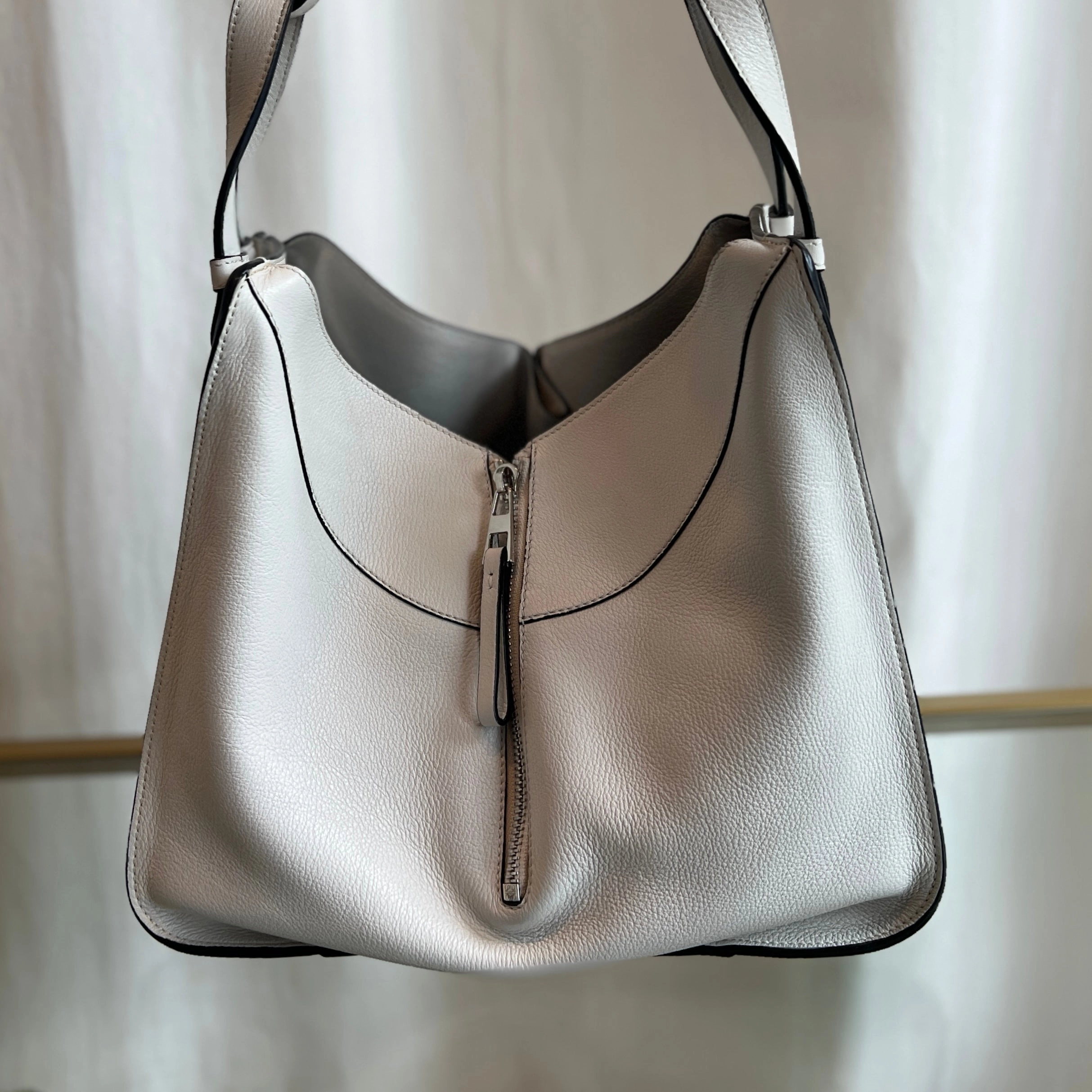LOEWE White Leather Hammock 2 Way Shoulder Bag