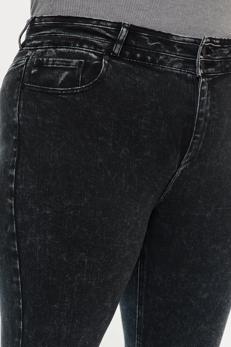 Soraya Ultra High Rise Flare Jeans (Plus Size)